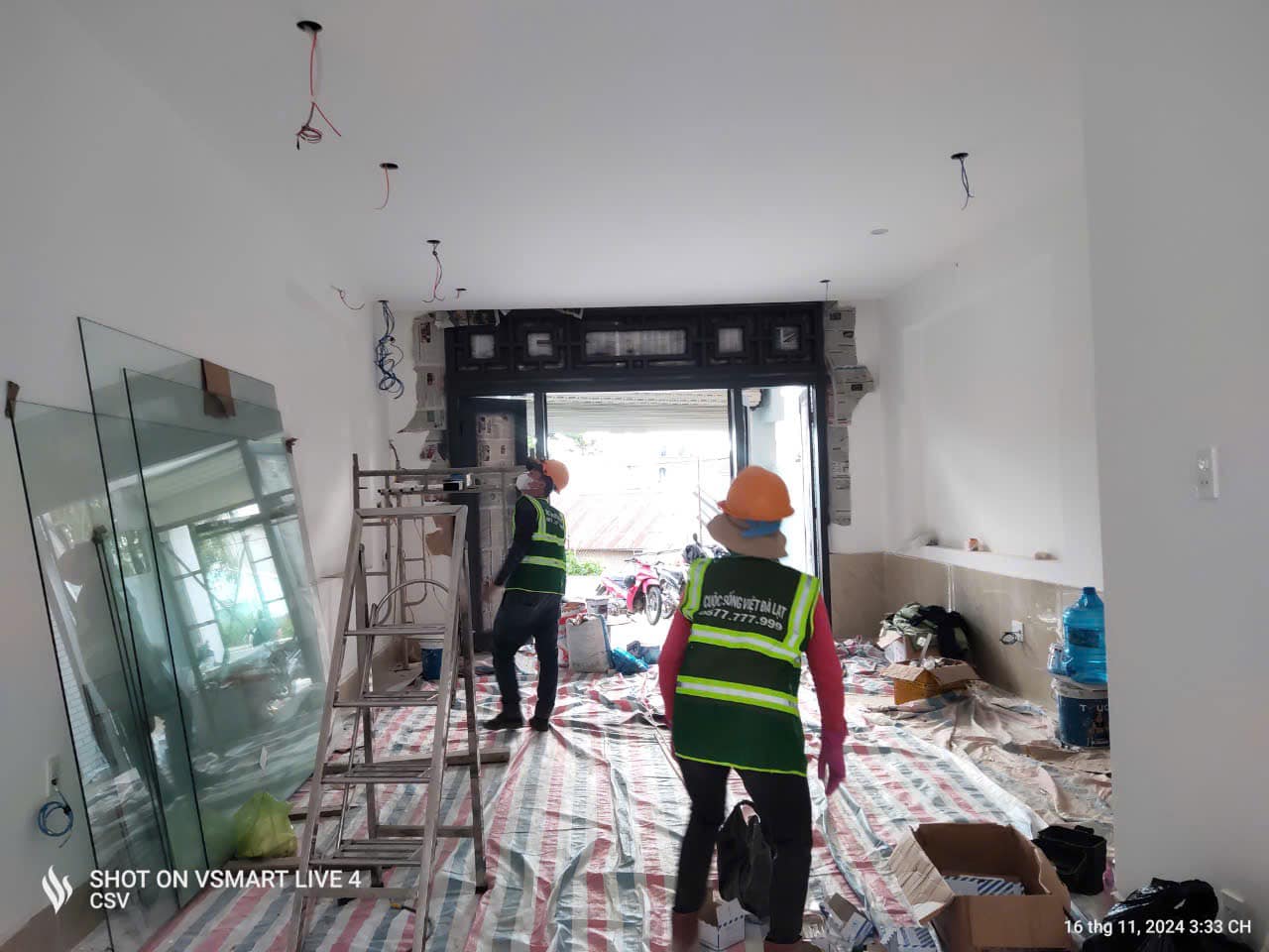 Giai đoạn cải tạo lại nhà bởi team Cuộc Sống Việt