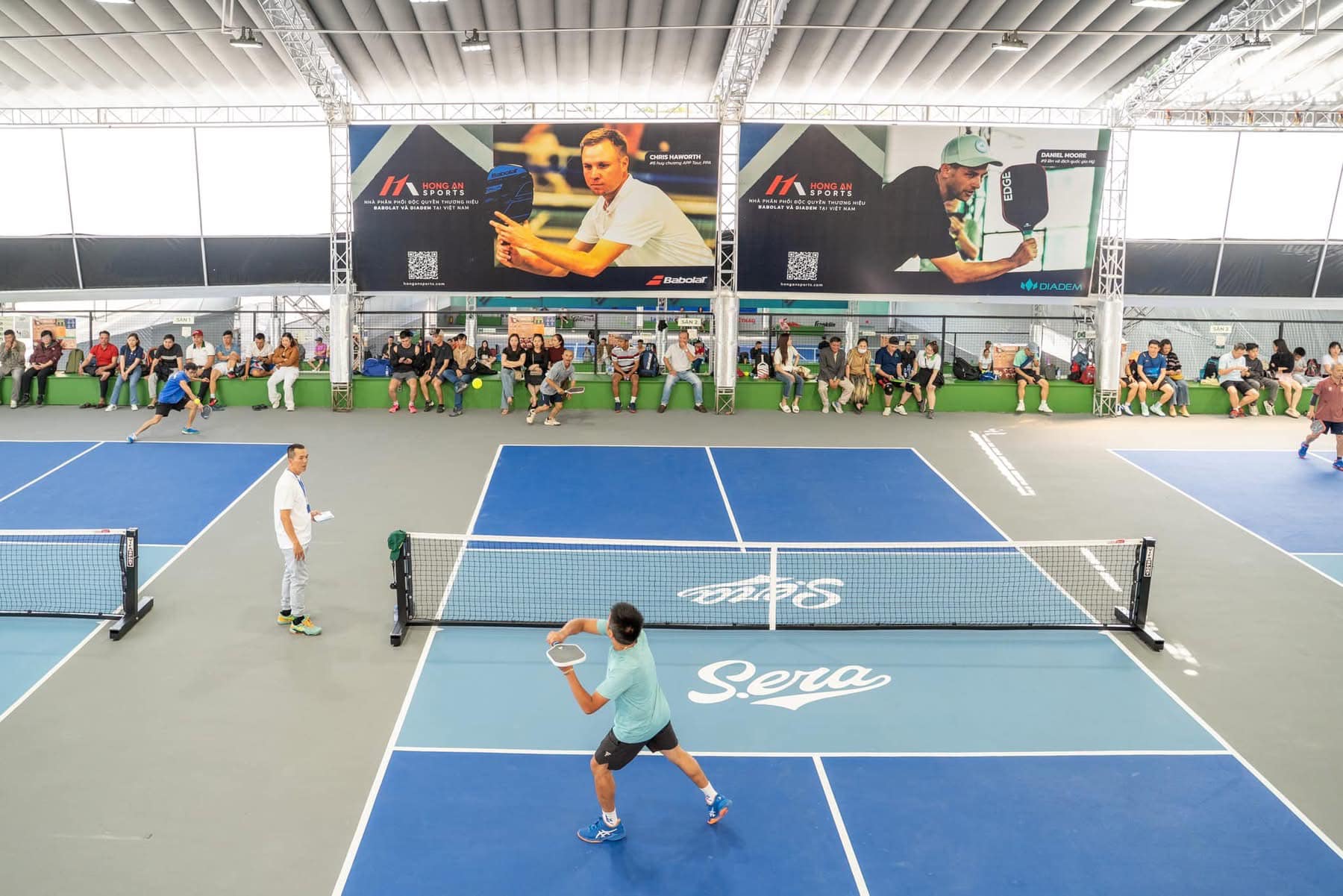 Buổi pickleball hằng ngày ở sân