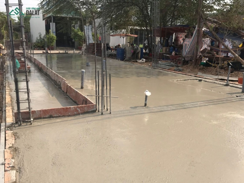 Cần chuẩn bị gì trước khi đổ bê tông sàn?