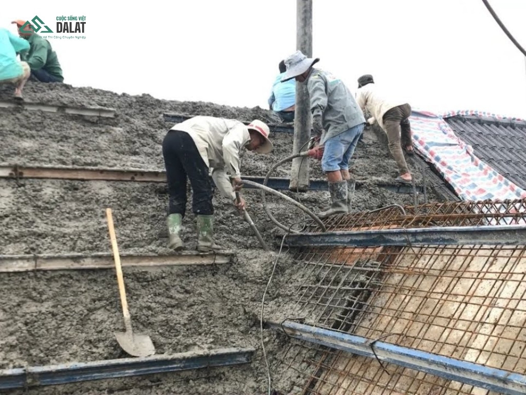 Chi phí đổ bê tông sàn cụ thể là bao nhiêu?