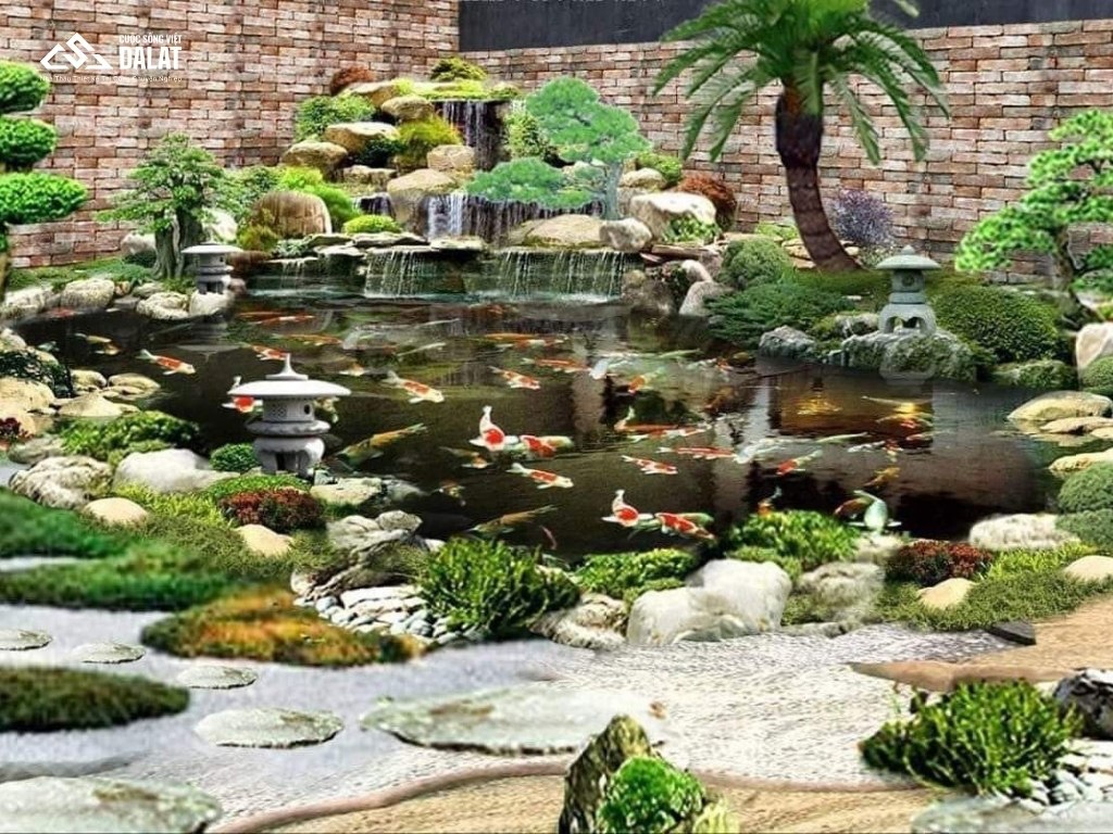 Sân vườn nhà phố đẹp 2 tầng có hồ cá mini