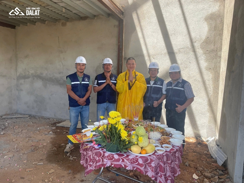 Các bước chi tiết của buổi làm lễ mượn tuổi xây nhà như thế nào?